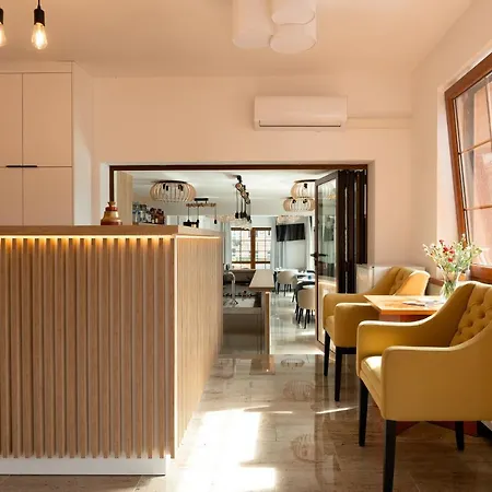 Guest house Grand Rewal