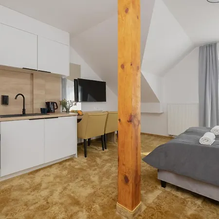 Grand Гостевой дом Реваль