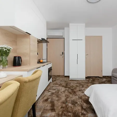 Grand 4* Реваль